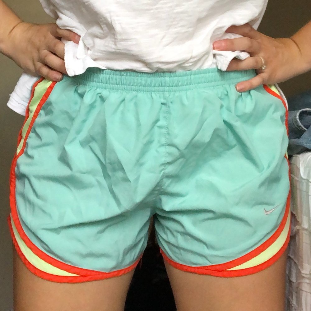 Nike Tempo Dri-Fit Running Shorts Shorts Medium